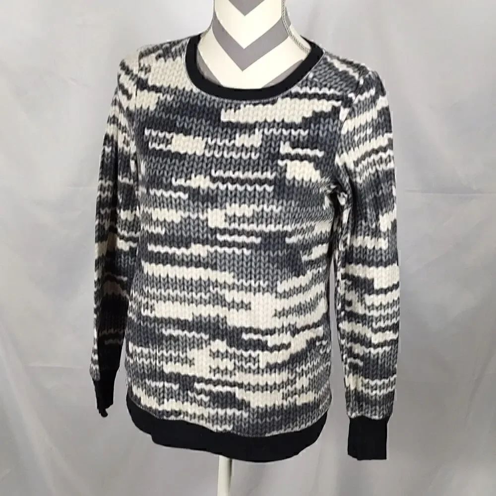 Vera Wang Sweatshirt